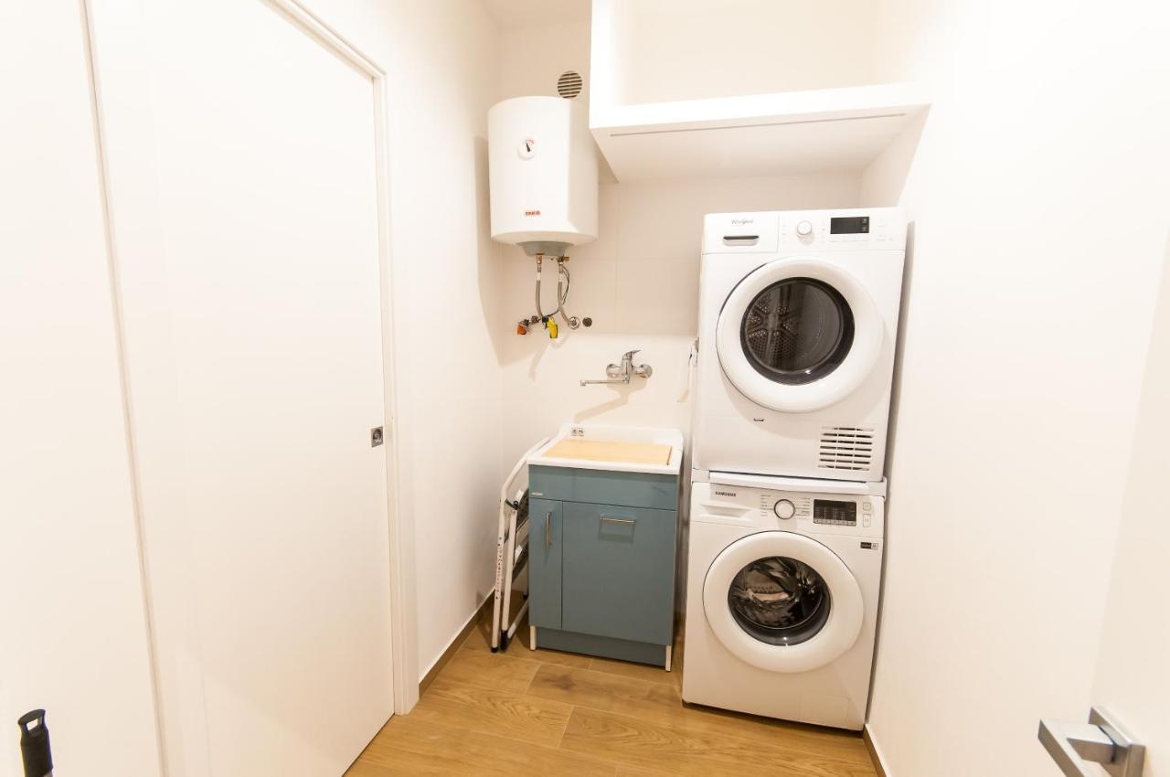 White Home カステッランマーレ・デル・ゴルフォ エクステリア 写真