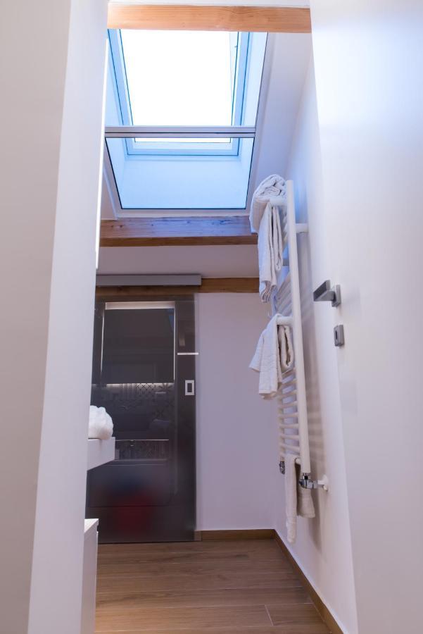 White Home カステッランマーレ・デル・ゴルフォ エクステリア 写真